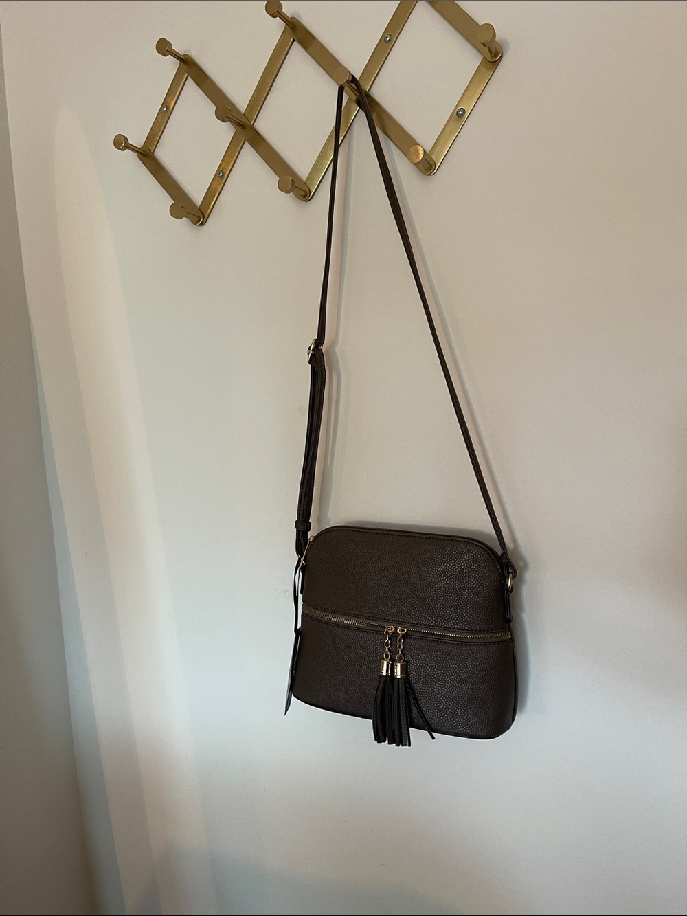 NWT Vegan Leather Purse with Tassels in brown/gray
